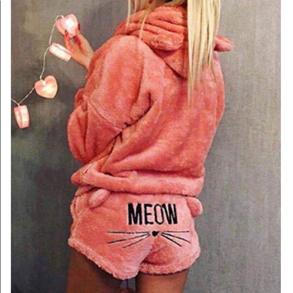 Pretty Kitty Set. - Picture 3 of 3